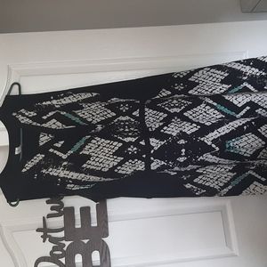 Long black design dress